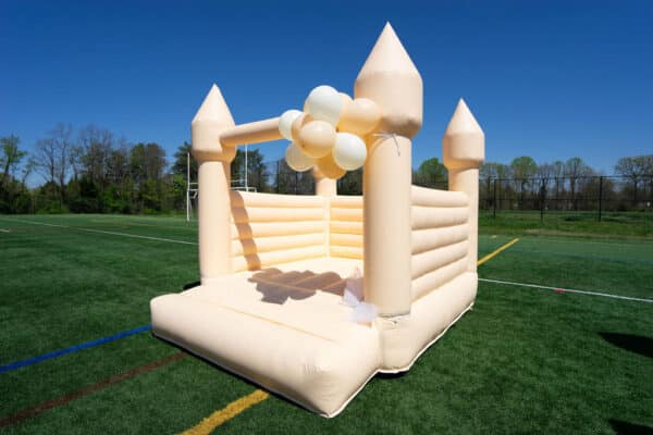 02. Beige Mellow Castle